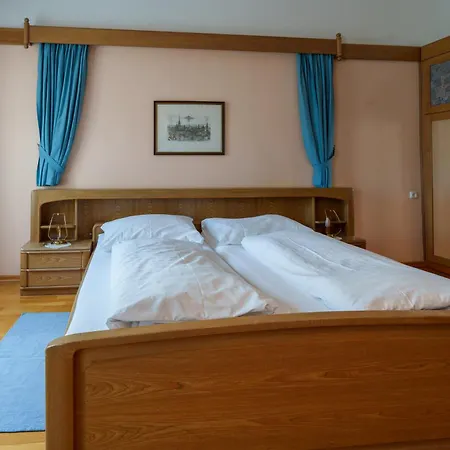 Altstadthotel Eck 酒店 *