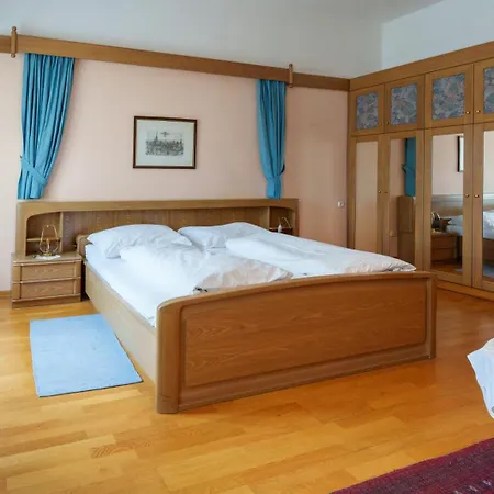 Ξενοδοχείο Altstadthotel Eck