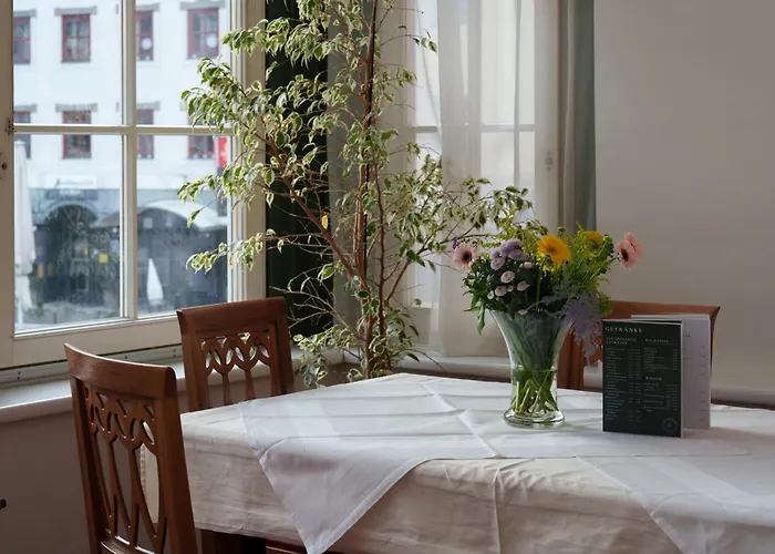 Altstadthotel Eck 酒店 利恩茨