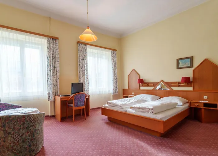 酒店 Altstadthotel Eck 利恩茨