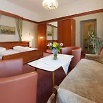 Altstadthotel Eck *