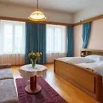 Szálloda Altstadthotel Eck *