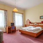 Szálloda Altstadthotel Eck Lienz